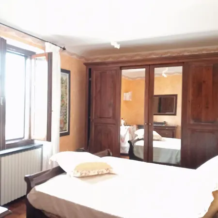 Nyaraló Casa Sulla Porta Delle Langhe-