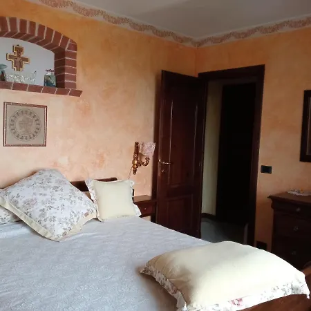 Casa Sulla Porta Delle Langhe- * Mango