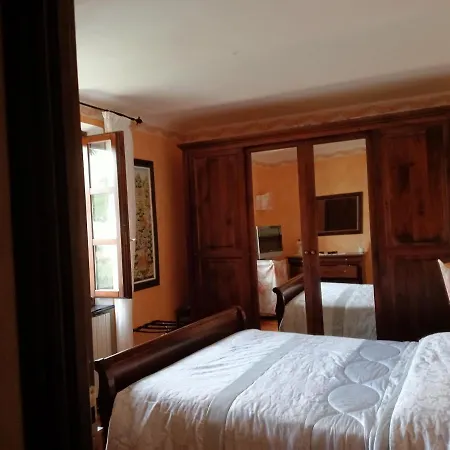 Nyaraló Casa Sulla Porta Delle Langhe-