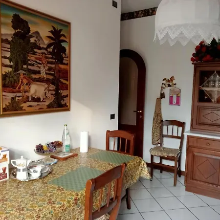 Casa Sulla Porta Delle Langhe- * Mango